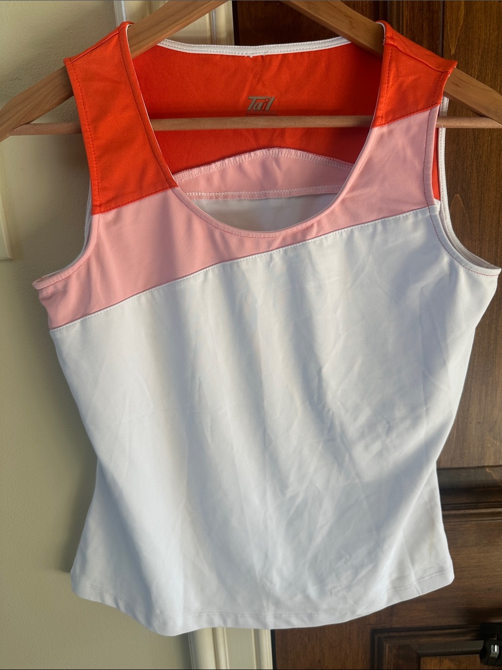 Tail White, Pink & Orange Colorblock tennis Tank Top Sz SMALL. EUC!